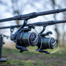 Load image into Gallery viewer, Shimano Ultegra XTD 5500 – Long‑Range Carp Fishing Reel